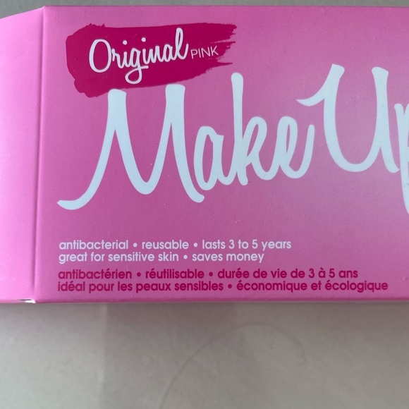 “MAKEUP ERASER” MakeUp & Face Cleaning Cloth - Picture 6 of 14